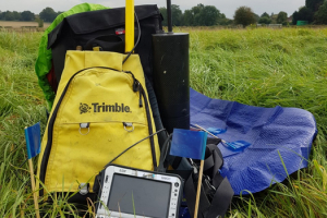 Photo of gamma-ray spectrometer and backpack