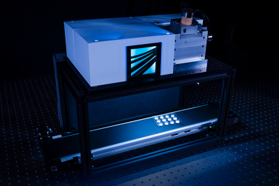 Demonstrator of an inline-capable infrared spectroscopy measurement system of Fraunhofer IAF for applications in the pharmaceutical, chemical and food industry. © Fraunhofer IAF Photo of a demonstrator system