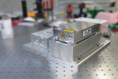 The laser developed by the LZH, which will enable the VOILA LIBS instrument to search for water on the Moon in the future. Photo: LZH Photo of the laser being developed at the LZH