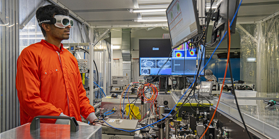 Photo of Philip Jacob in the laboratory