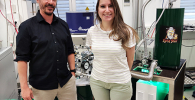 Photo of Dennis Kurzbach and Ludovica Epasto in front of the instrument